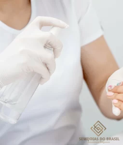 Como Limpar Semijoias