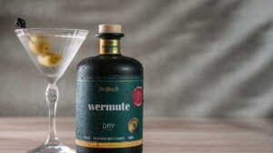 Wermute Dry foi considerado o melhor vermute seco do mundo Foto Gabriel Sarago, Divulgação